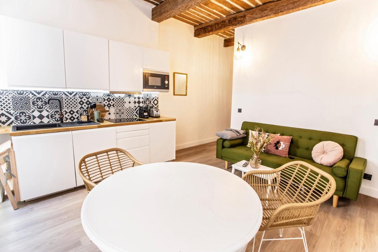 Ferienwohnung Douceur Au Coeur Du Panier Marseilles Exterior foto